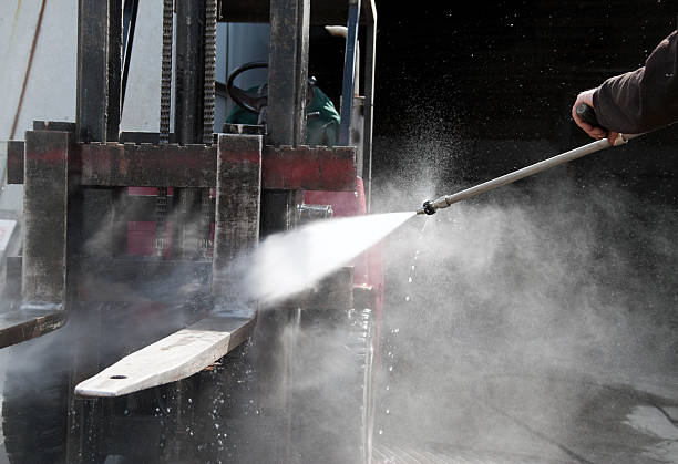 Best Parking Lot and Garage Cleaning  in Rochester, IL